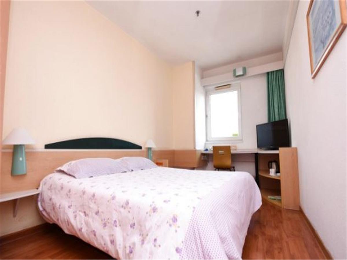 Motel Qingdao Jiaonan Renmin Road Business Street Eksteriør bilde